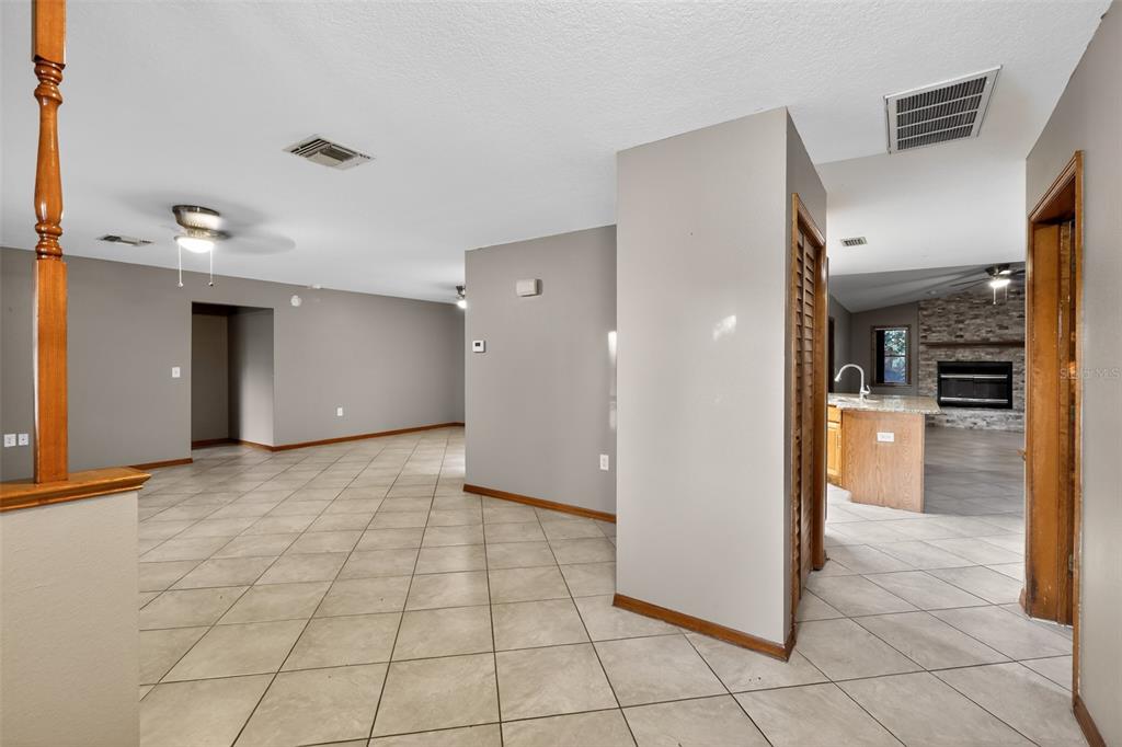 290 Canby Circle Spring Hill, FL 34606 - Photo 13 of 33