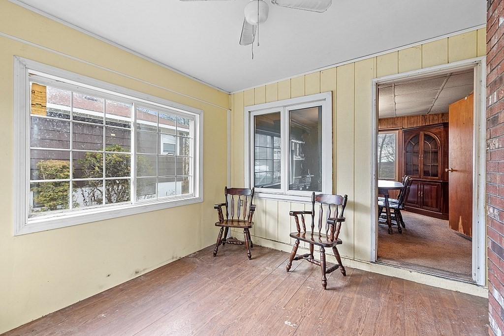 21 Kenberma Road Worcester, MA 01604 - Photo 6 of 22 Gallery Image 6
