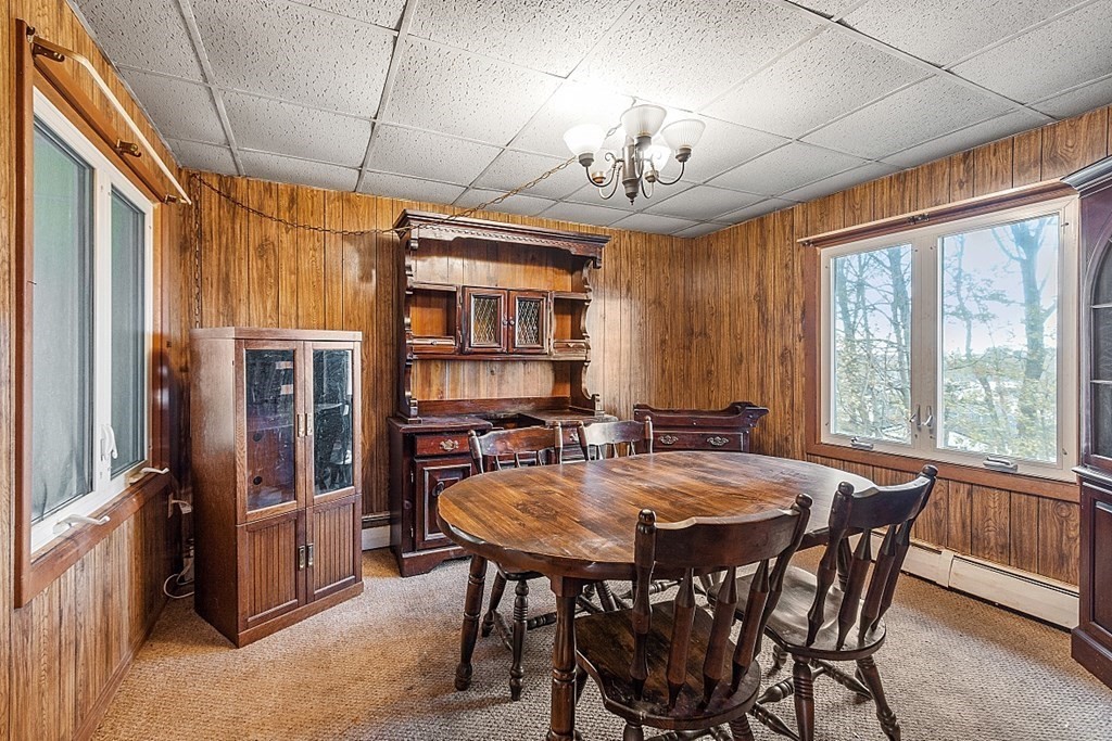 21 Kenberma Road Worcester, MA 01604 - Photo 8 of 22 Gallery Image 8