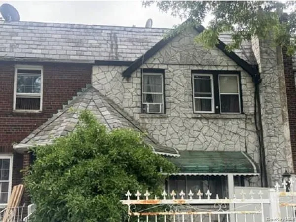$654,000 | 114-40 198th Street | St. Albans