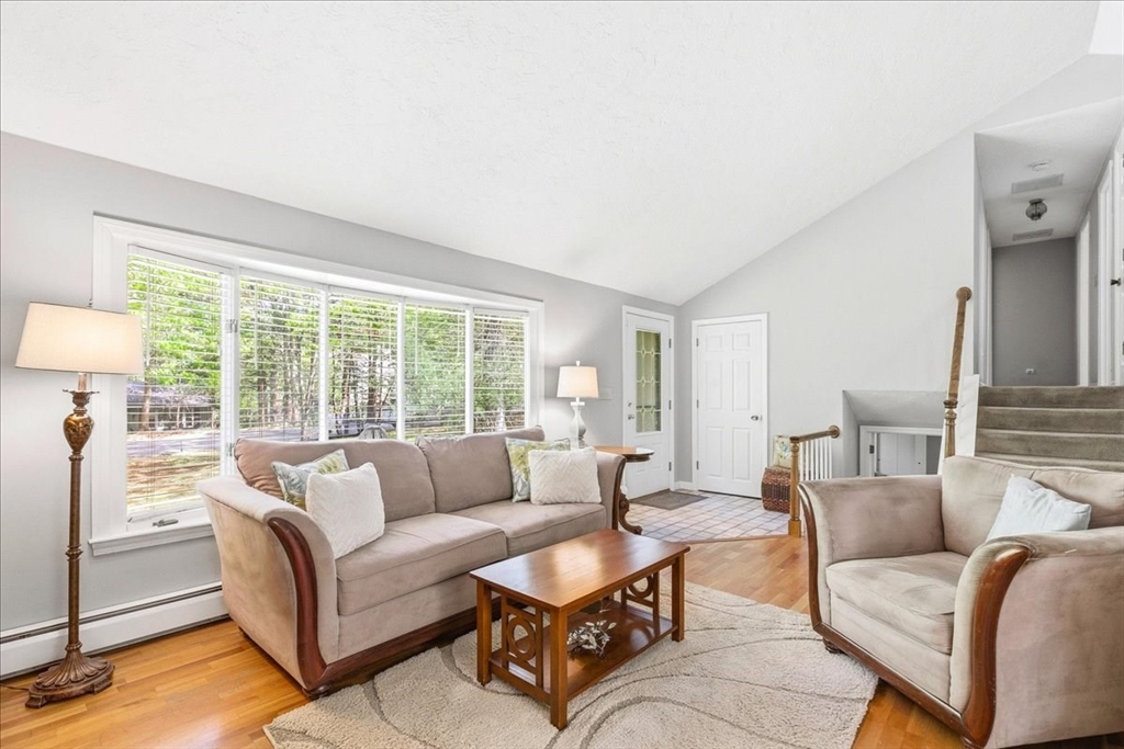 40 Kristin Road Plymouth, MA 02360 - Photo 6 of 39