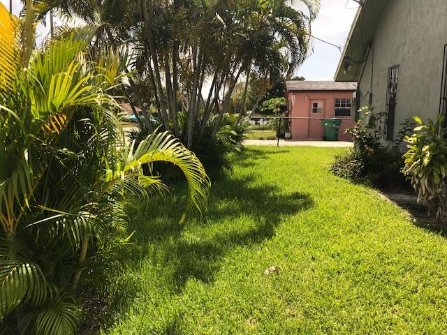 1497 West 35th Street Riviera Beach, FL 33404 - Photo 15 of 16 IMG_7590
