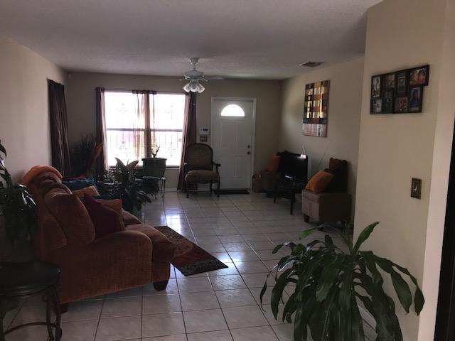 1497 West 35th Street Riviera Beach, FL 33404 - Photo 5 of 16 IMG_7578