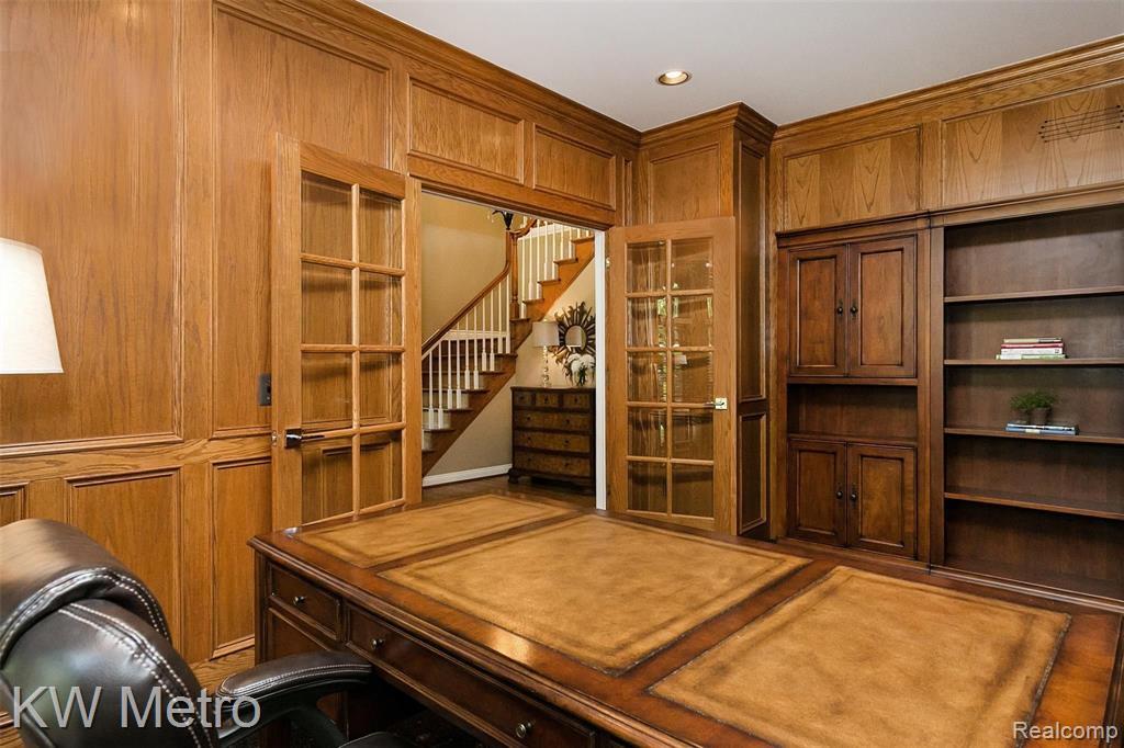 1611 Wakefield Court Rochester Hills, MI 48306 - Photo 18 of 59