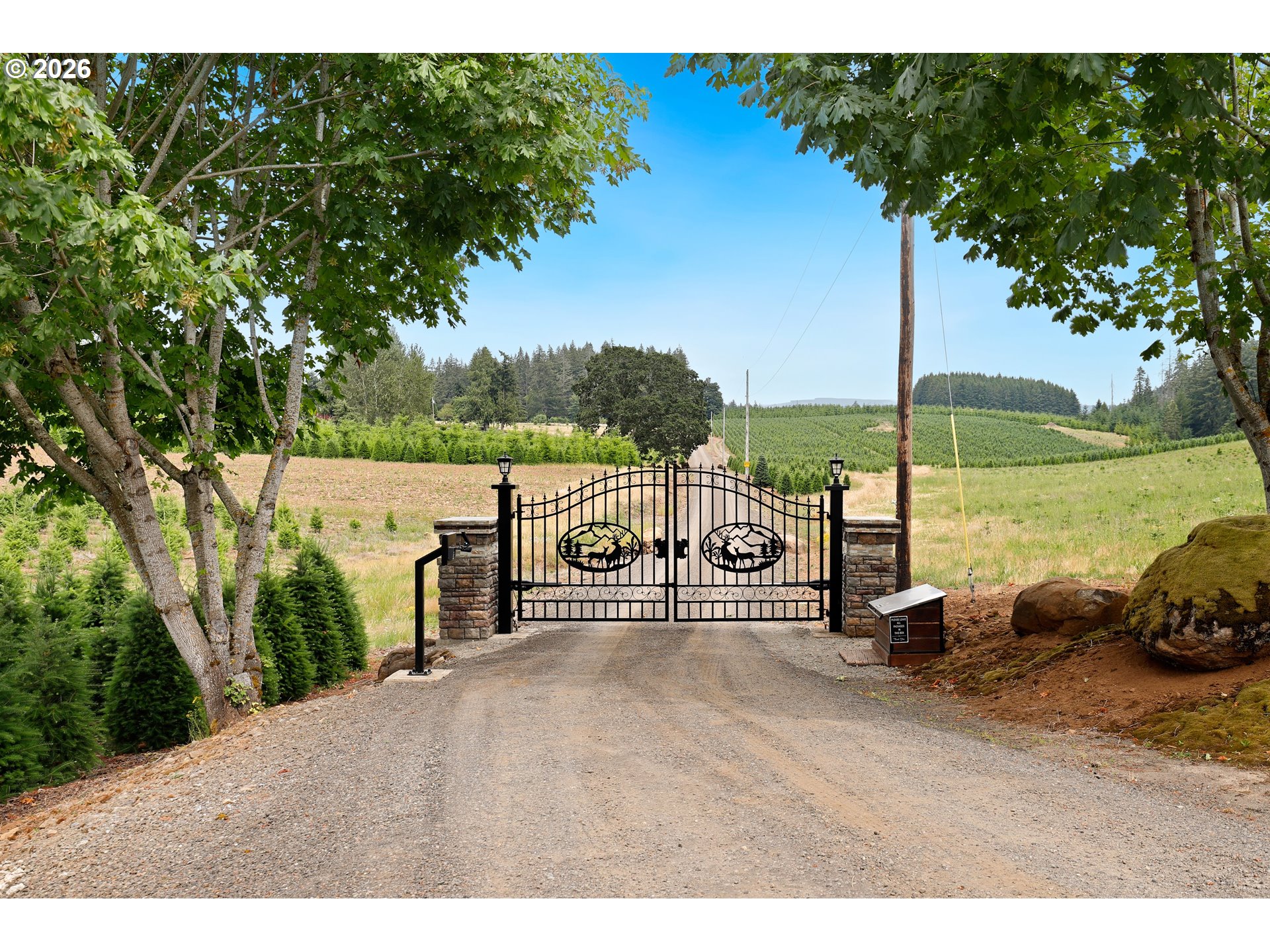33740 South Ball Road Molalla, OR 97038 - Photo 2 of 36