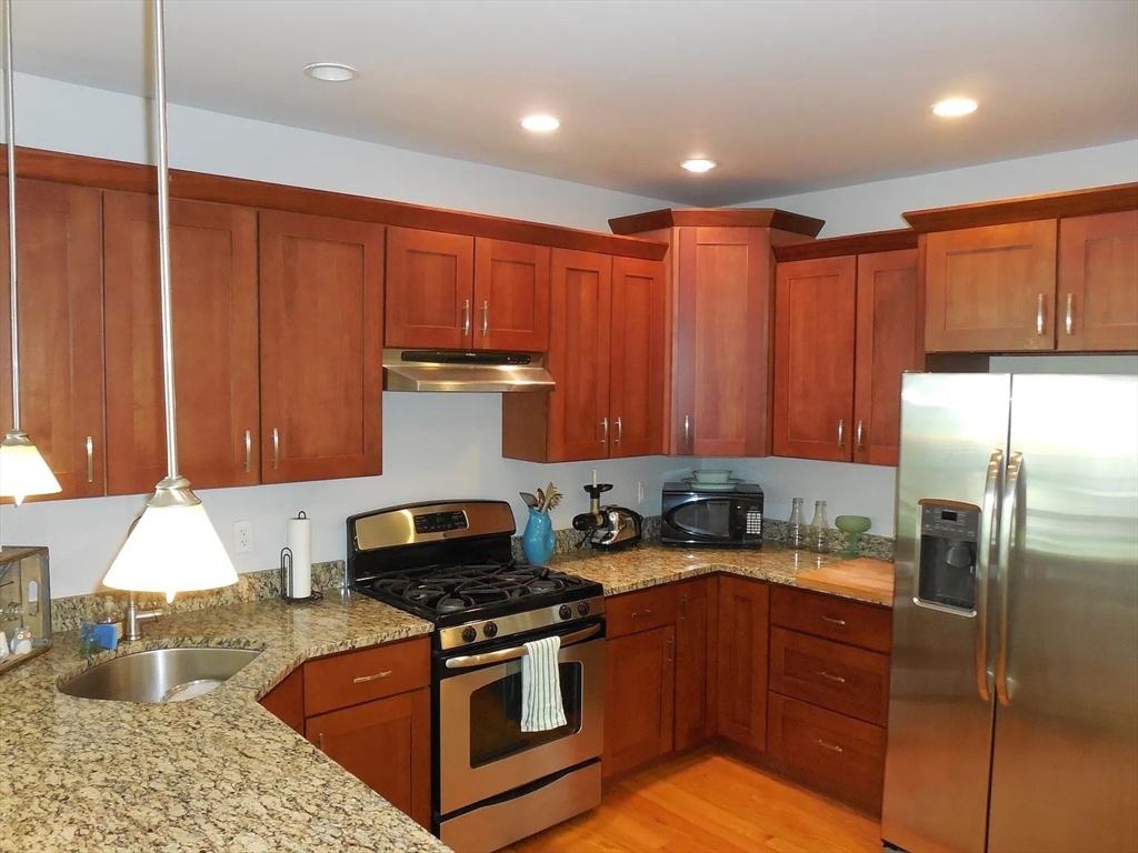 84 Tower Street, Unit 1 Boston, MA 02130 - Photo 5 of 16