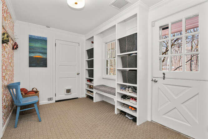 67 Hickok Road New Canaan, CT 06840 - Photo 31 of 56 Mudroom2