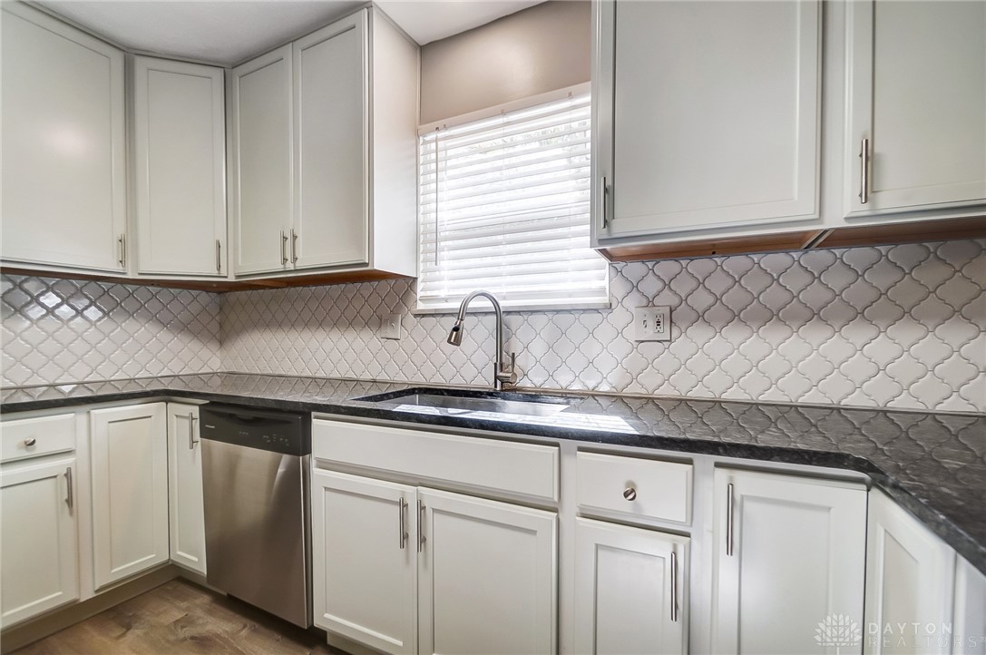 3406 Northfield Road Dayton, OH 45415 - Photo 17 of 49
