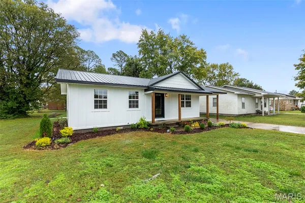 $125,000 | 201 Lunbeck Avenue, Gideon, MO 63848