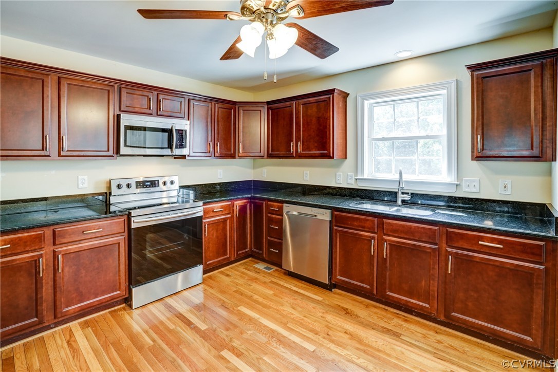 5221 Windsor Road Sandston, VA 23150 - Photo 25 of 38 Gallery Image 25