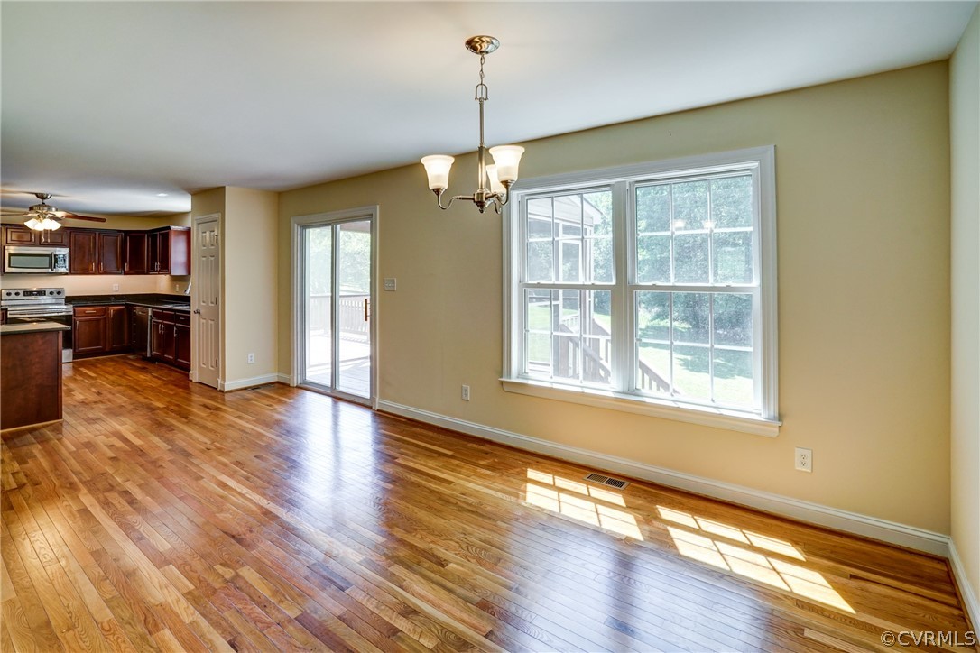 5221 Windsor Road Sandston, VA 23150 - Photo 27 of 38 Breakfast Room looking into Kitchen