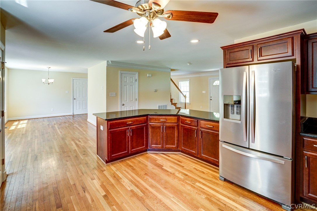5221 Windsor Road Sandston, VA 23150 - Photo 8 of 38 Kitchen - All appliances Convey