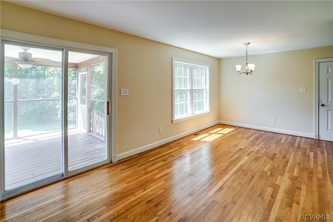 5221 Windsor Road Sandston, VA 23150 - Photo 9 of 38 Breakfast Room
