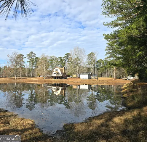 a view of lake with houses