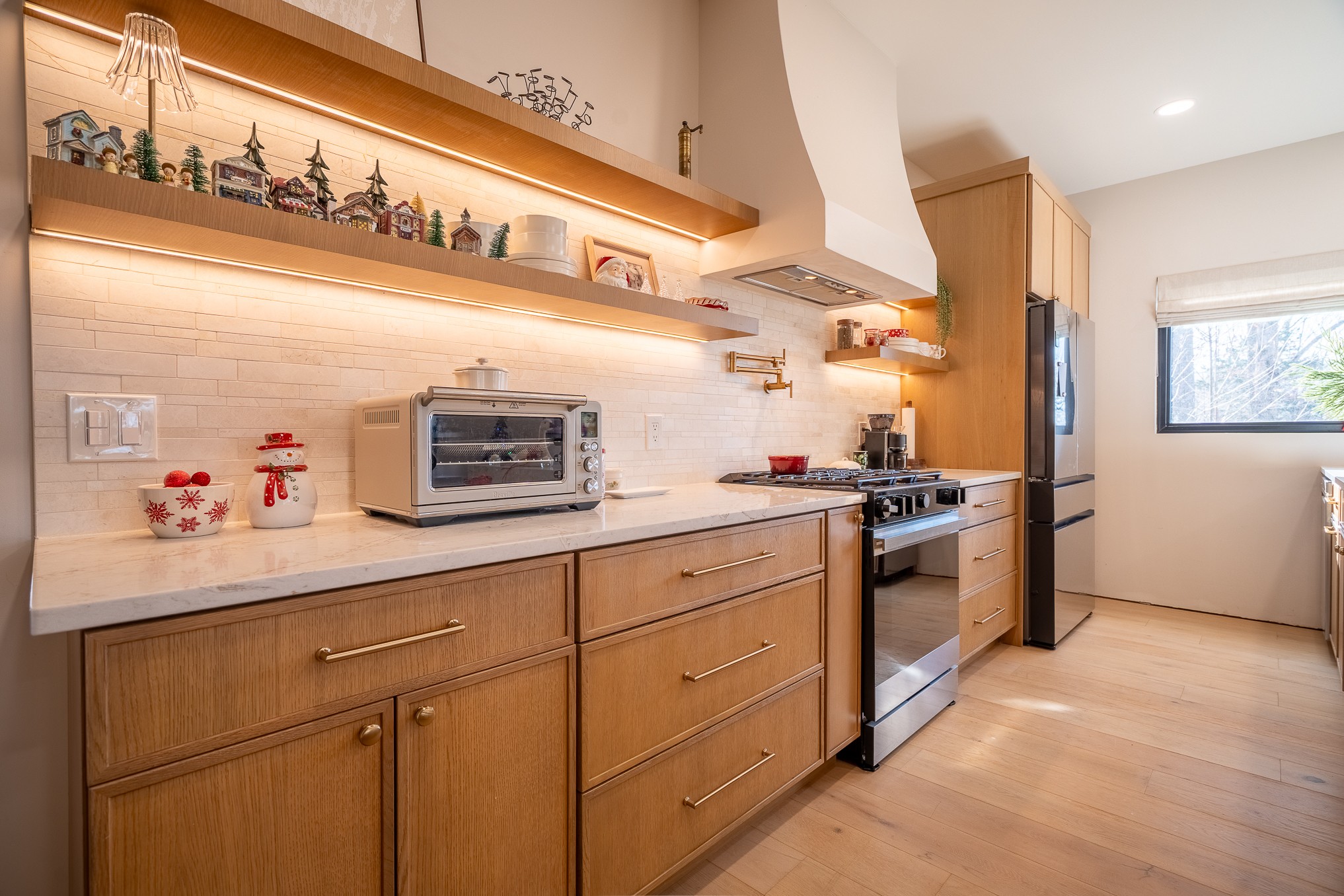 1545 Blue Springs Road Sparta, TN 38583 - Photo 17 of 99 a kitchen with stainless steel appliances granite countertop a sink and cabinets
