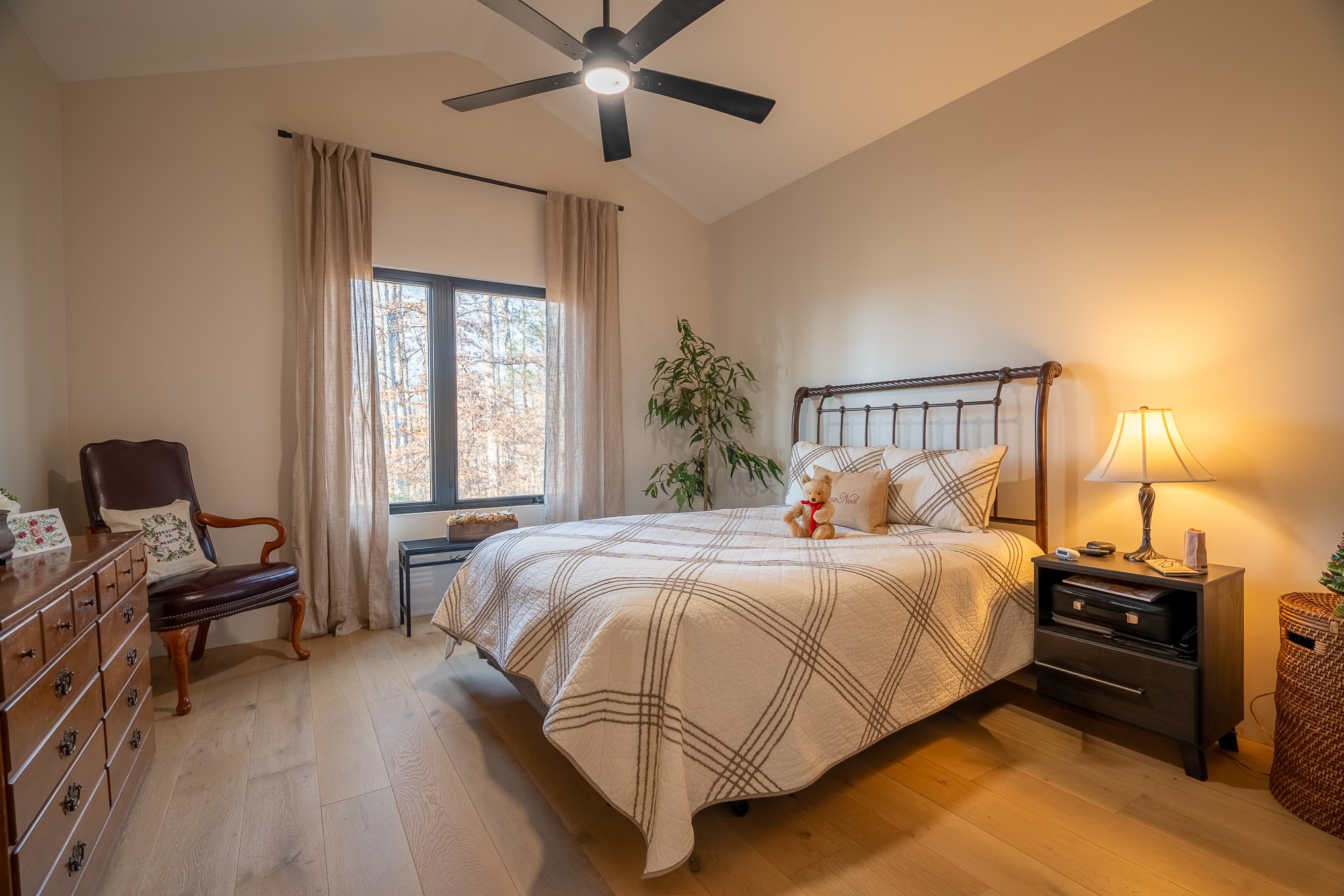 1545 Blue Springs Road Sparta, TN 38583 - Photo 25 of 99 a bedroom with a bed and a chandelier