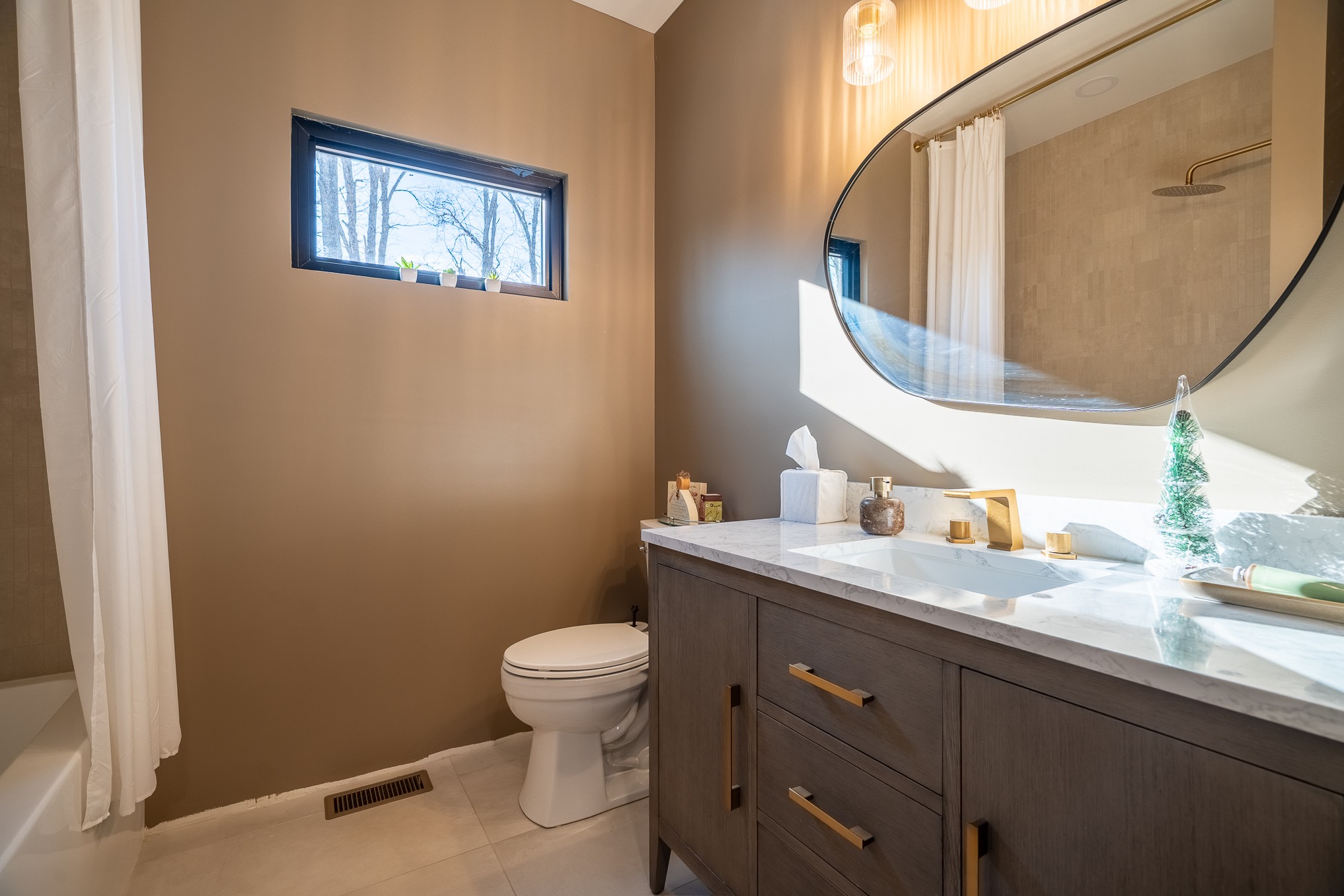 1545 Blue Springs Road Sparta, TN 38583 - Photo 29 of 99 a bathroom with a granite countertop toilet sink mirror and