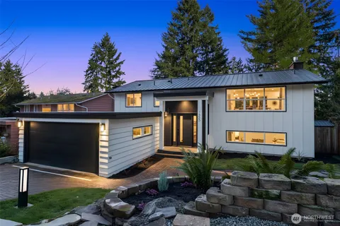 $2,395,000 | 1023 109th Avenue Southeast, Bellevue, WA 98004
