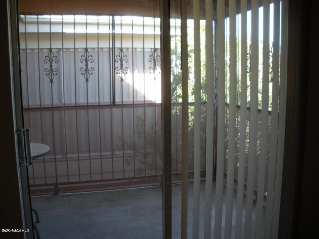 1600 North Wilmot Road, Unit 245 Tucson, AZ 85712 - Photo 10 of 12 a view of a bathroom with shower