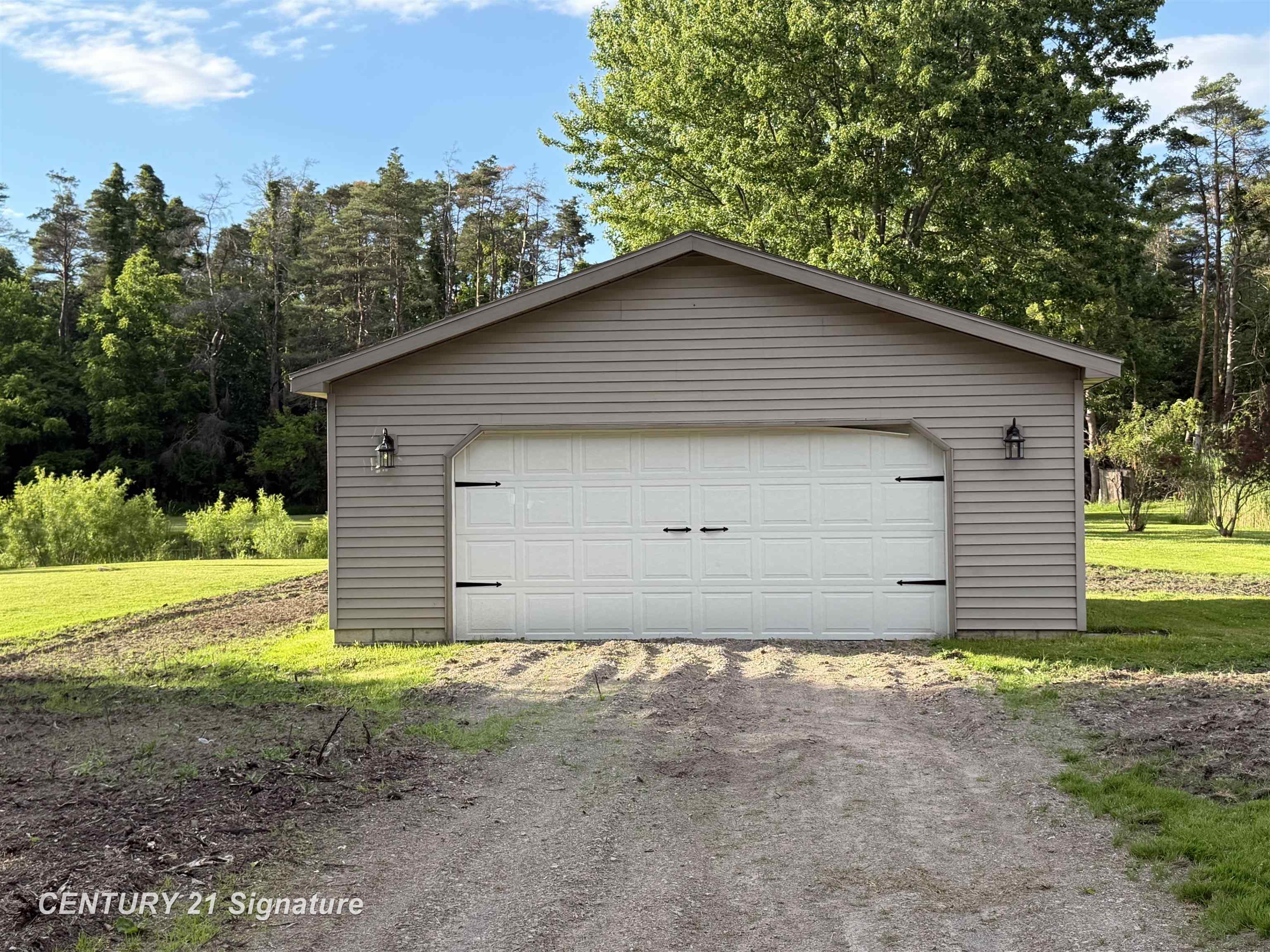 13390 Ring Road St. Charles, MI 48655 - Photo 9 of 10