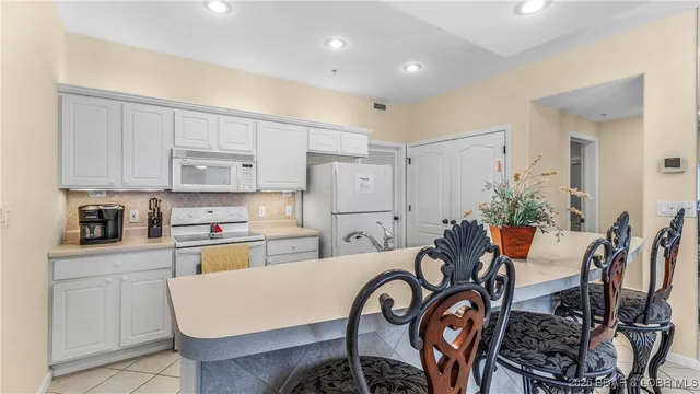 $399,900 | 12 Monarch Cove Court, Unit 5A, Lake Ozark, MO 65049