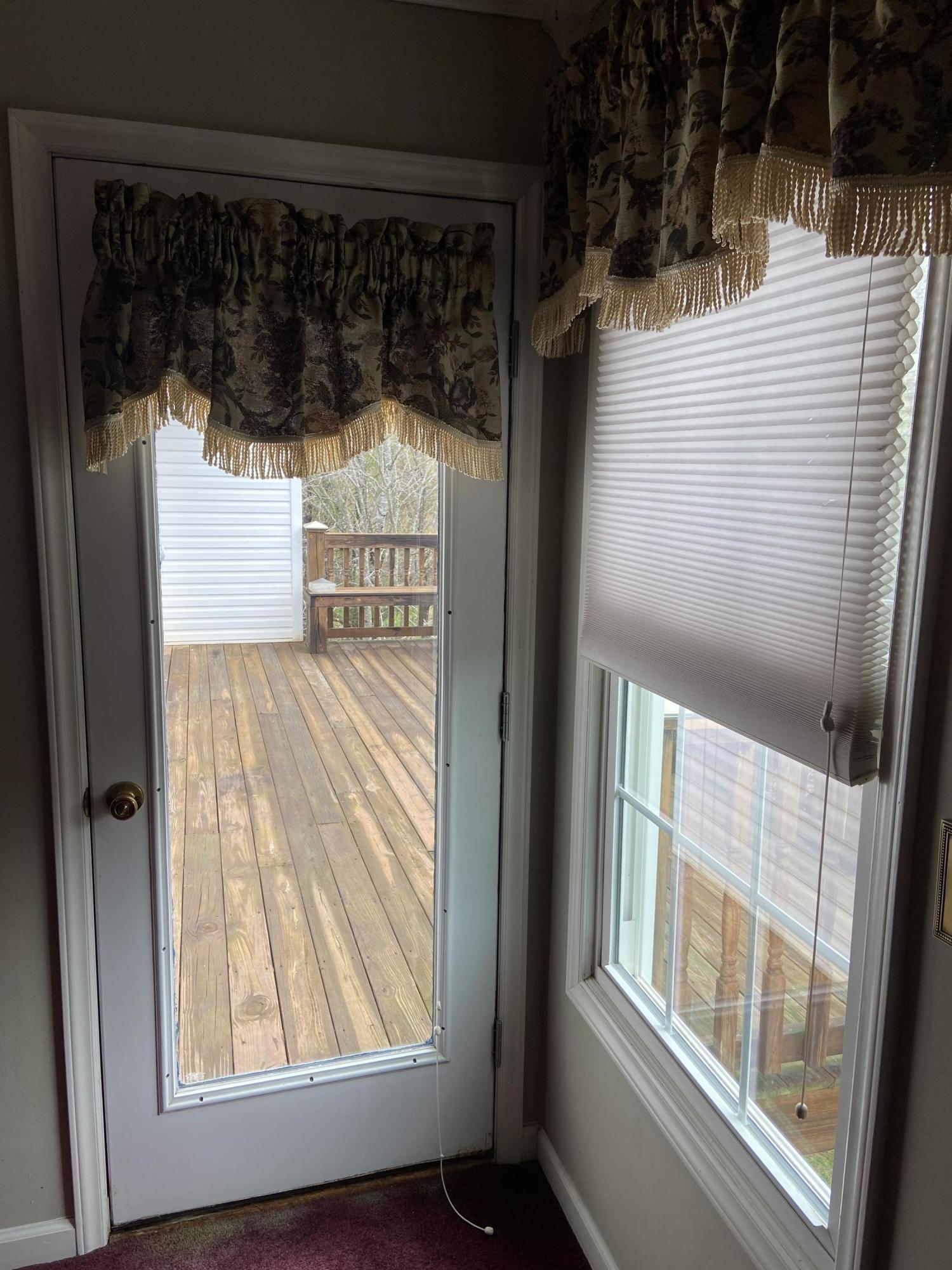 3450 Sterling Road Roanoke, VA 24014 - Photo 27 of 44 IMG_1108
