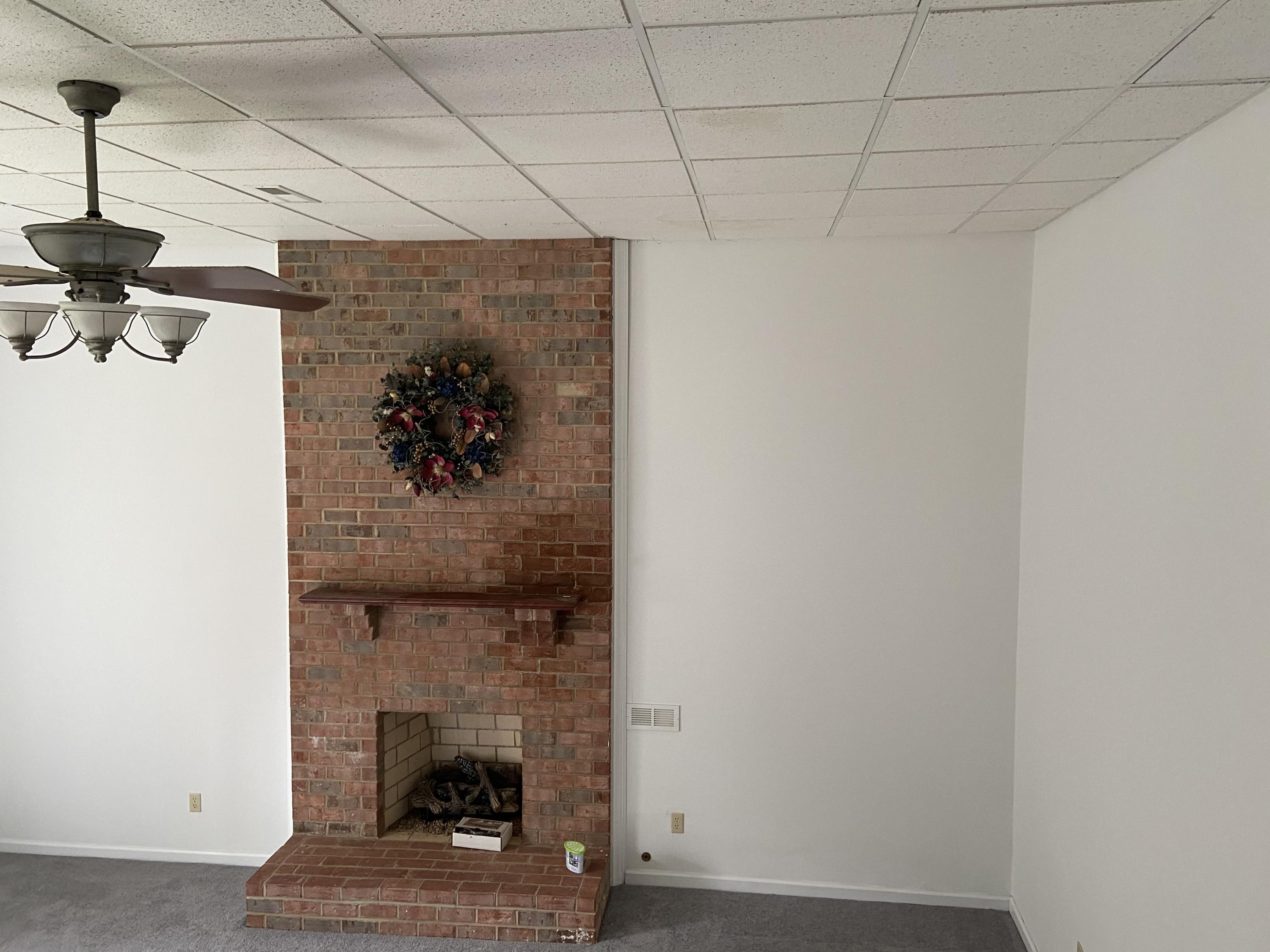 3450 Sterling Road Roanoke, VA 24014 - Photo 36 of 44 IMG_1133