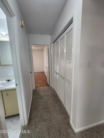 $1,050 | 158 Village Drive, Jacksonville, NC 28546