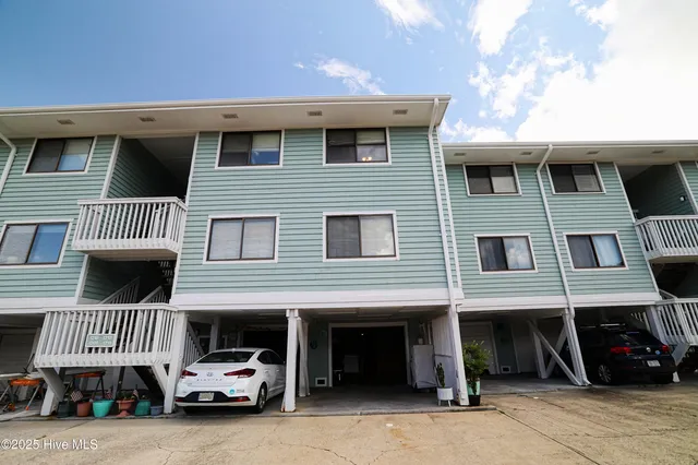 $550,000 | 202 Lewis Drive, Unit 1212, Carolina Beach, NC 28428