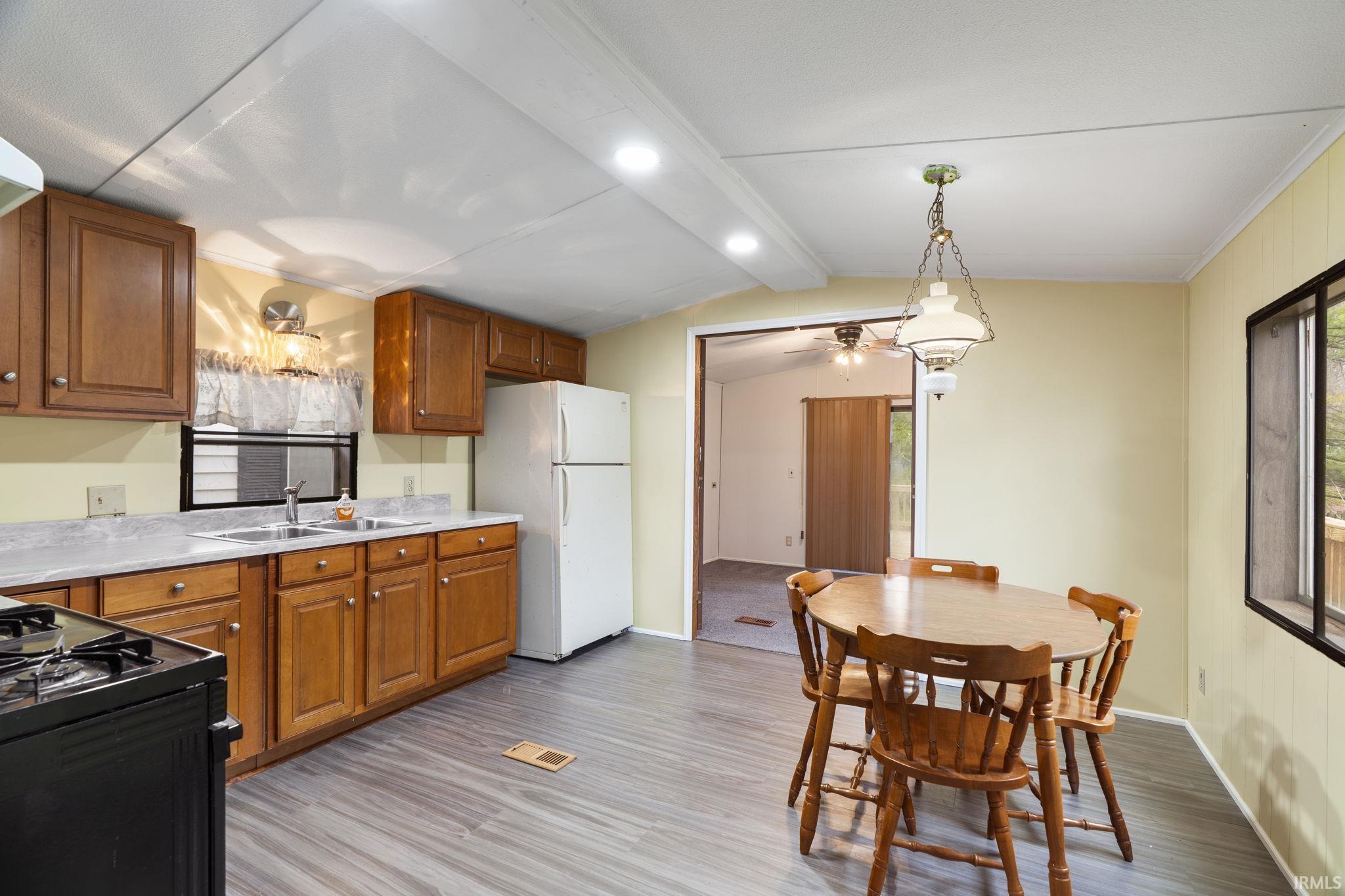 11137 North Quiet Water Road Monticello, IN 47960 - Photo 1 of 27