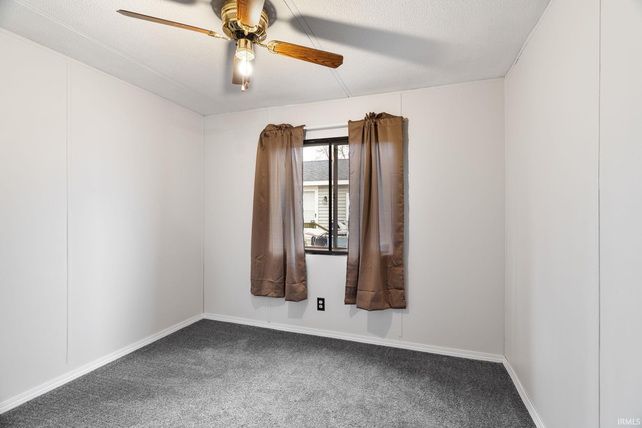 11137 North Quiet Water Road Monticello, IN 47960 - Photo 24 of 27