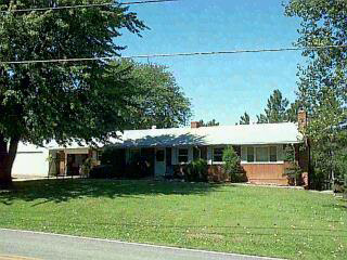 201 Old Petersburg Road Princeton, IN 47670 - Photo 1 of 1 Gallery Image 1