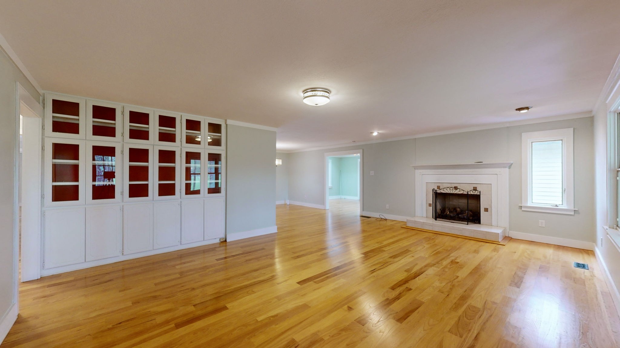 585 Scoby Road Paris, TN 38242 - Photo 3 of 54 Gallery Image 3