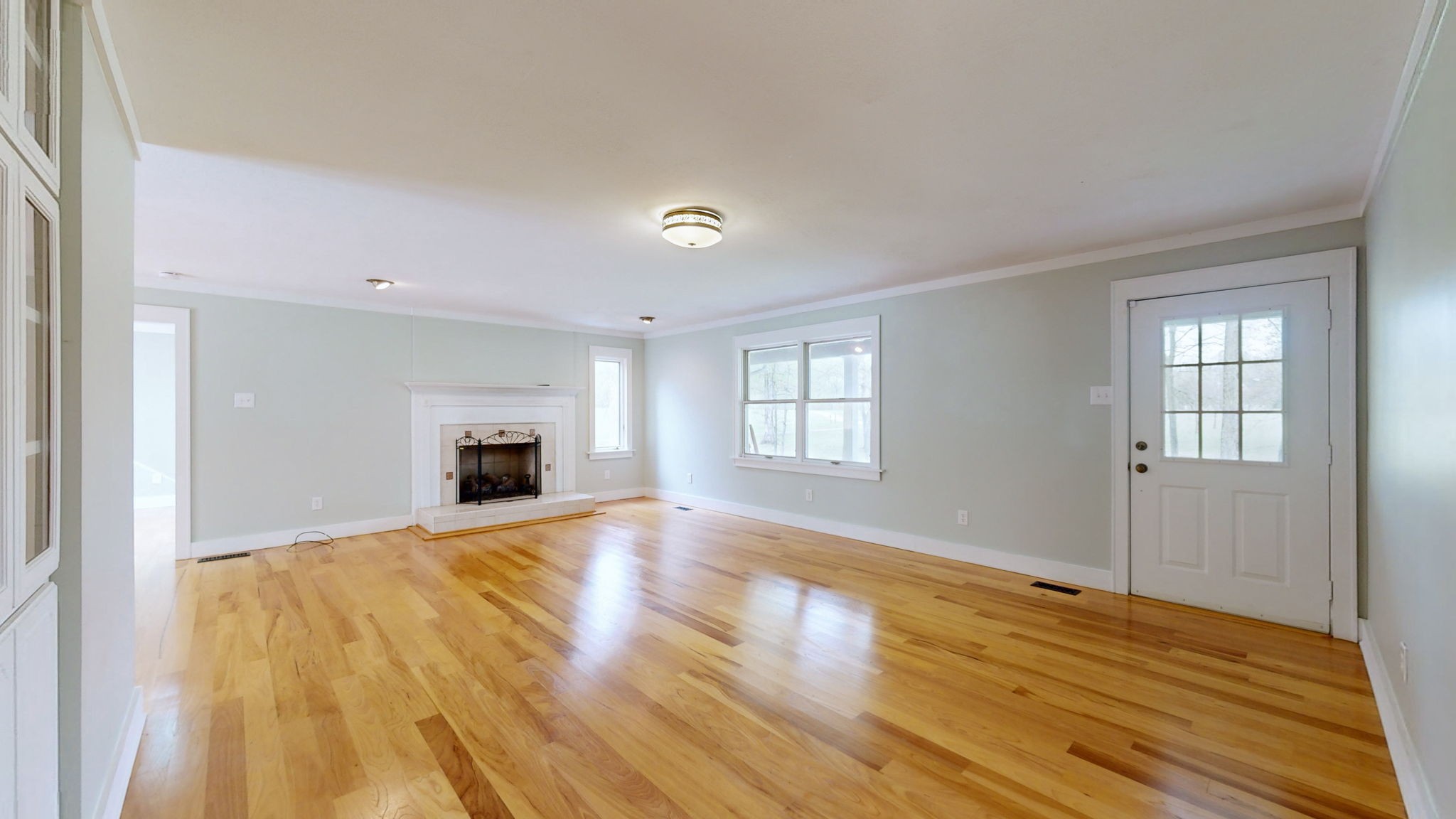 585 Scoby Road Paris, TN 38242 - Photo 4 of 54 Gallery Image 4