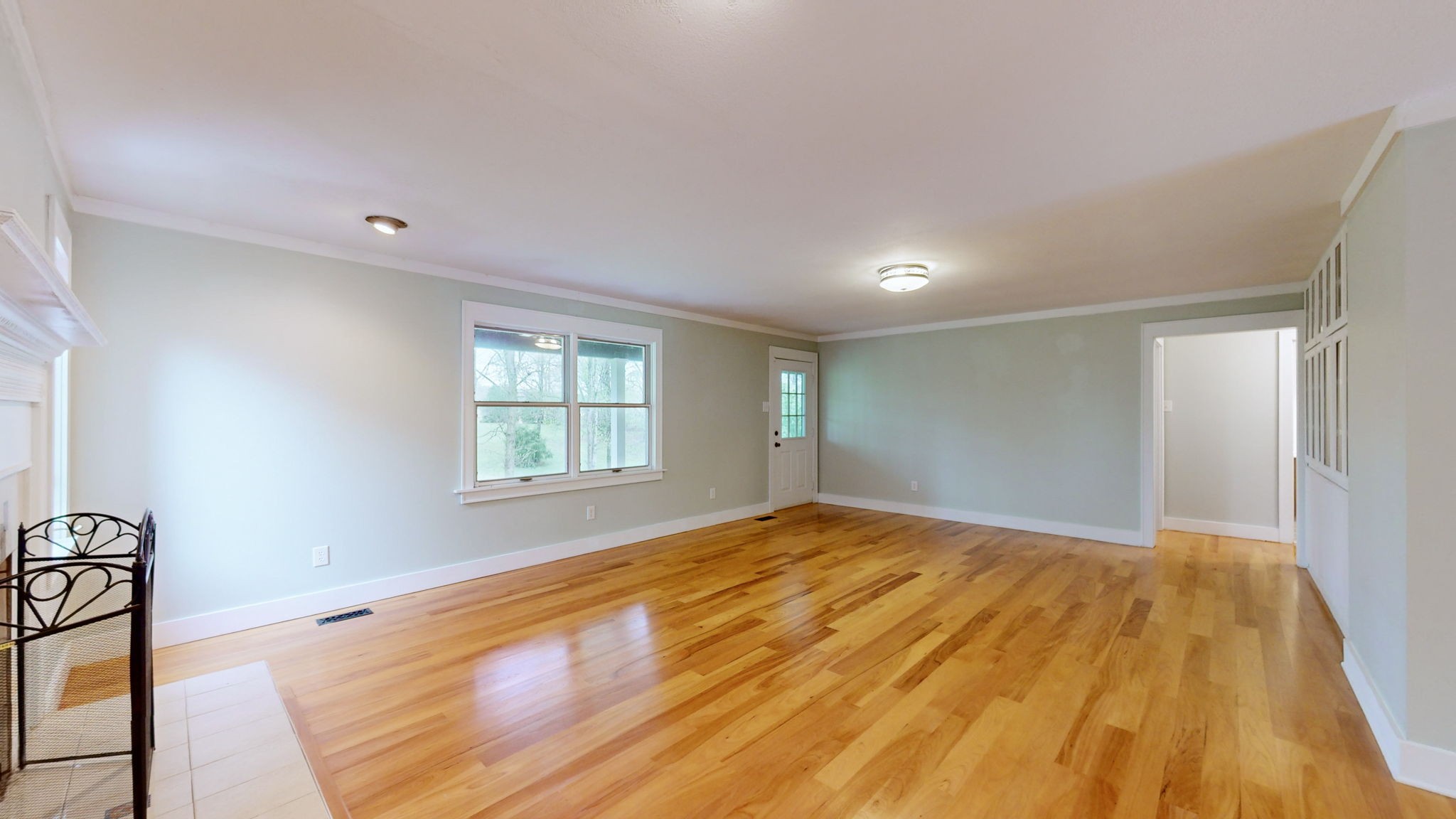 585 Scoby Road Paris, TN 38242 - Photo 7 of 54 Gallery Image 7