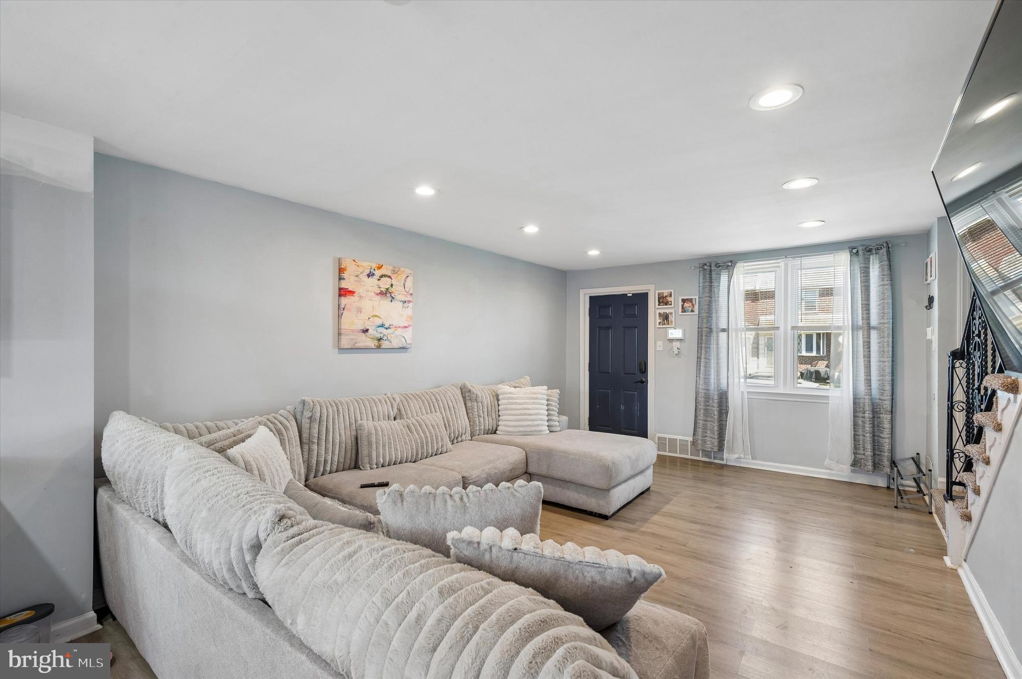 1322 Edgehill Road Darby, PA 19023 - Photo 10 of 32