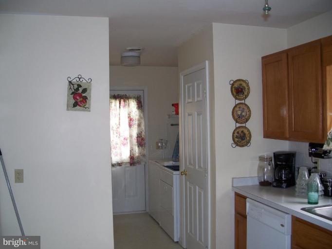 7455 Dyer Road Denton, MD 21629 - Photo 17 of 19 Laundry Area 1