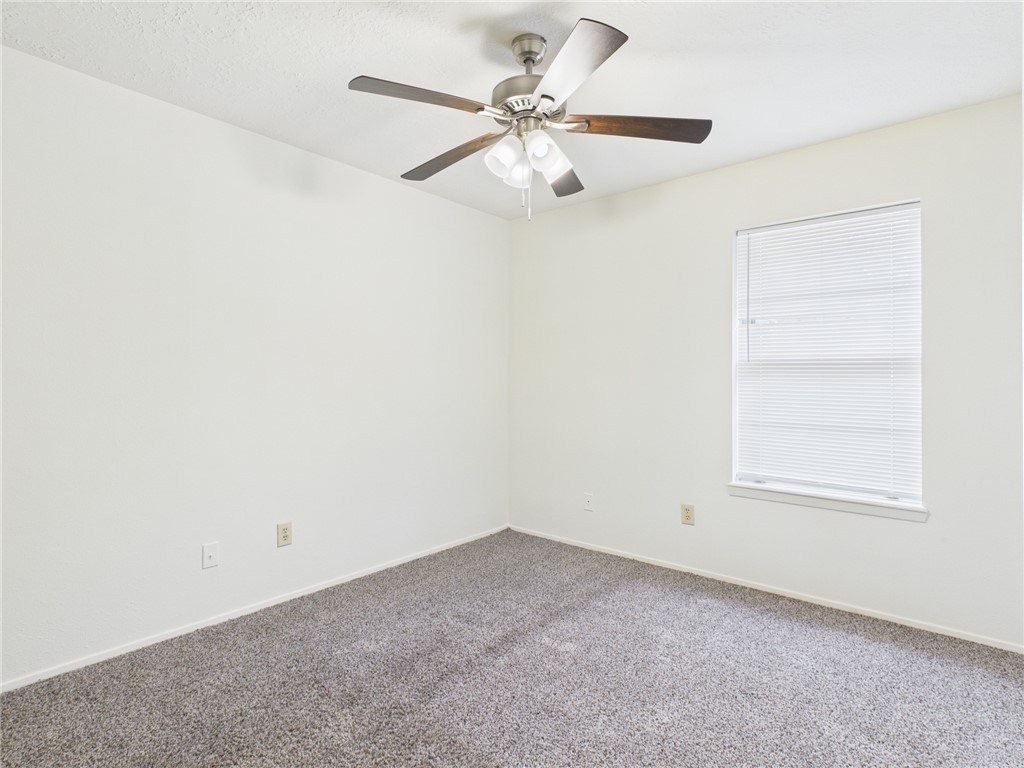 807 Frio Circle Bryan, TX 77801 - Photo 16 of 26