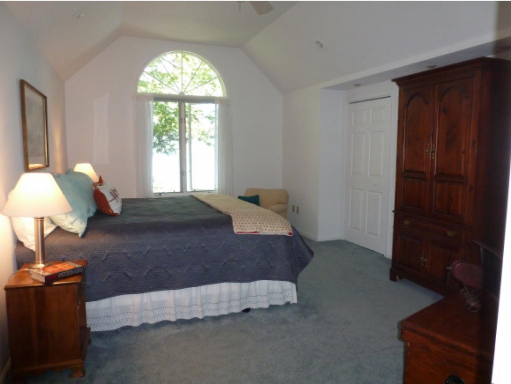 44 Hopewell Point Road Wolfeboro, NH 03894 - Photo 14 of 28 Gallery Image 14