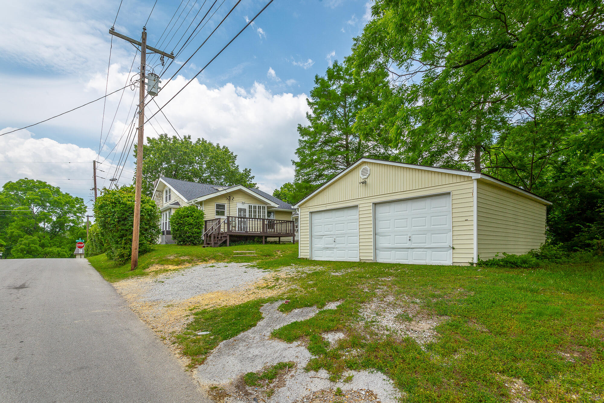 706 Gillespie Road Chattanooga, TN 37411 - Photo 32 of 39 706 Gillespie Road HD-29