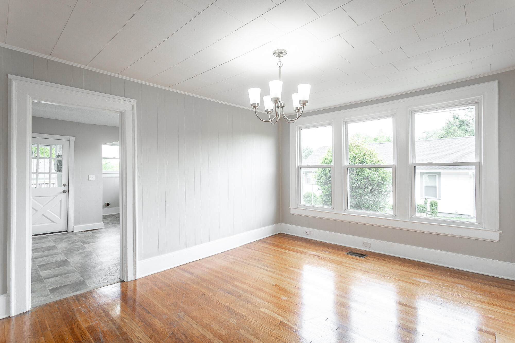 706 Gillespie Road Chattanooga, TN 37411 - Photo 9 of 39 706 Gillespie Road HD-6