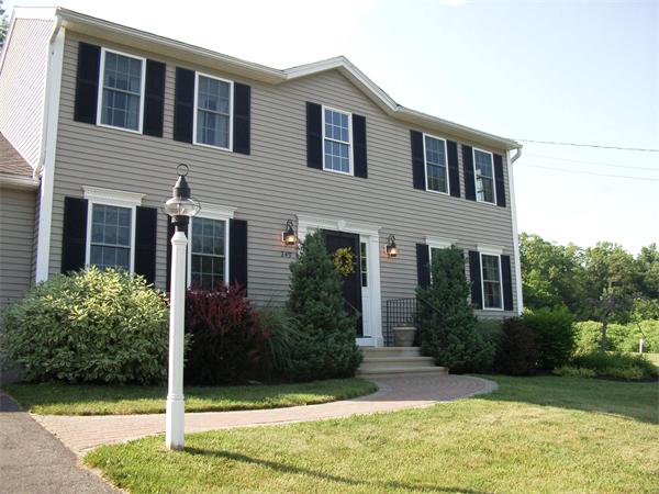 249 Williams Road Fitchburg, MA 01420 - Photo 2 of 22 Gallery Image 2
