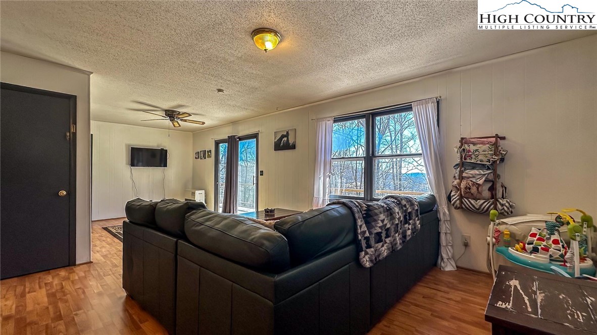676 Laurel Knob Road Todd, NC 28684 - Photo 4 of 14 Gallery Image 4