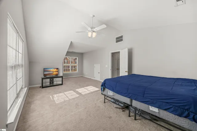 $345,000 | 714 Thistlewood Drive, Duncan, SC 29334