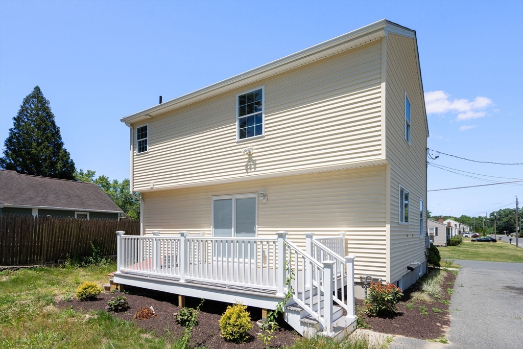 63 Hope Street Springfield, MA 01119 - Photo 32 of 36