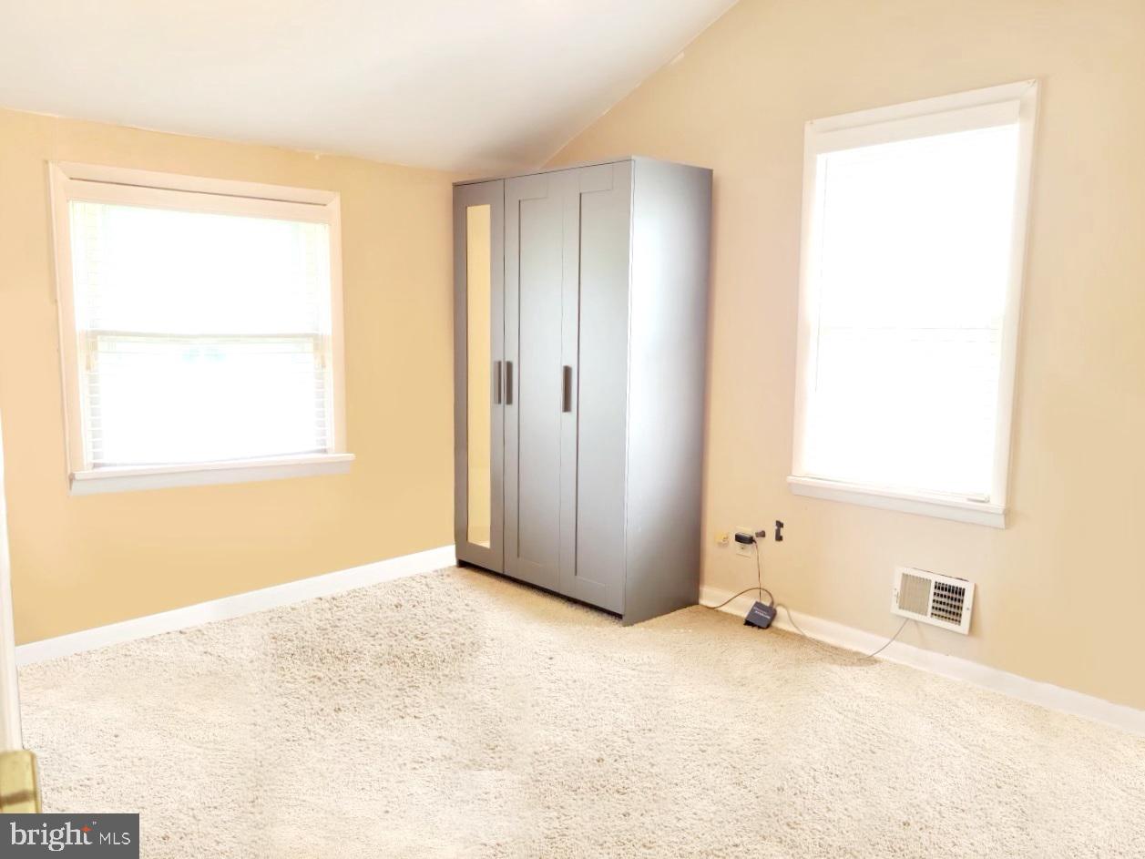 902 Laurel Road Lindenwold, NJ 08021 - Photo 14 of 22 a view of an empty room with a window