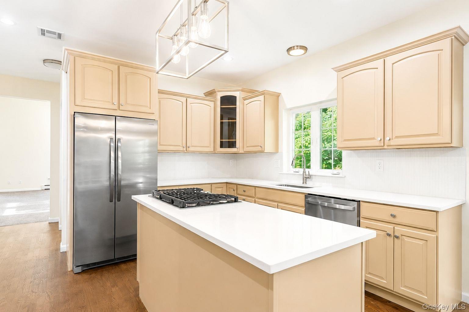 138 Half Moon Road Highland, NY 12528 - Photo 7 of 28
