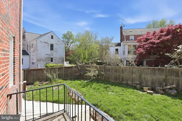 $3,500 | 618 Wayne Avenue, Silver Spring, MD 20910