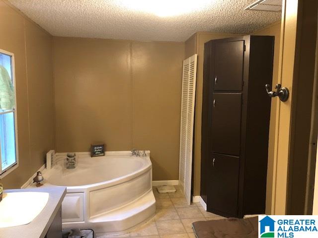 2790 Sprayberry Road Riverside, AL 35135 - Photo 6 of 23