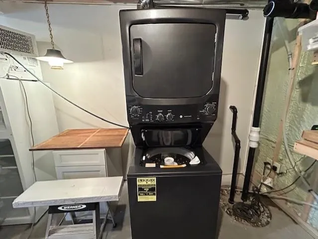 $1,500 | 14 Gerald Drive, Newbury, NH 03255